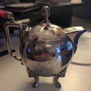 Antique 1800's Reed and Barton Silver Plated Coffee Pot